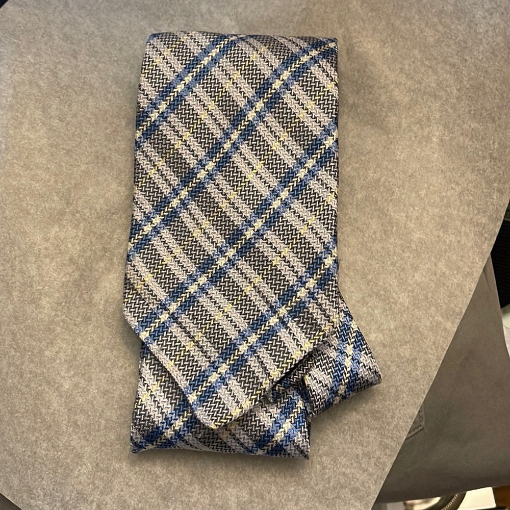 Burberry tie